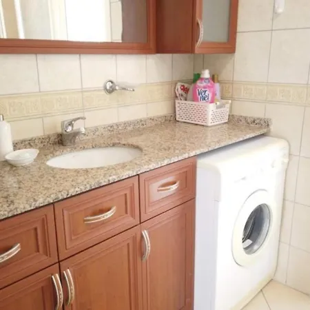 4 Bed Detached Villa Calis Beach Fethiye וילה